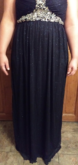 Prom/formal gown - Picture 8 of 8